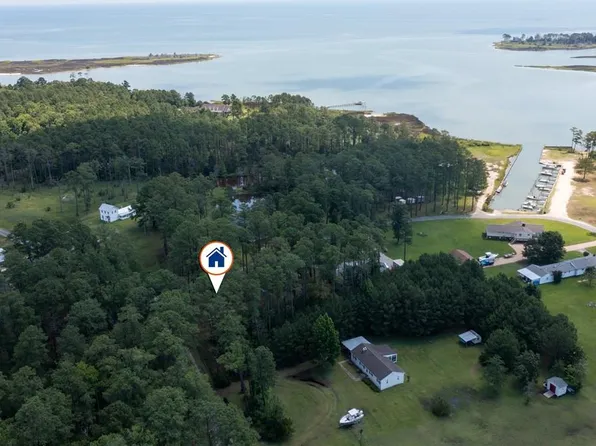 33 Beaumar Rd, Moon, VA 23119