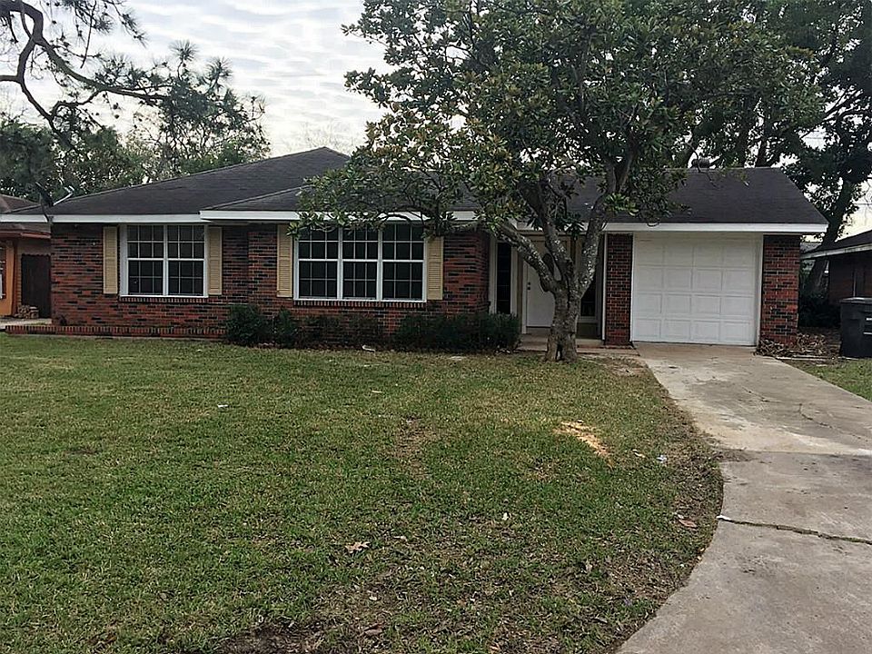 1st image of 6606 Heron Dr