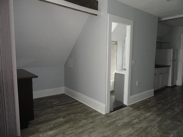 14 Albion St #3 — Photo 22