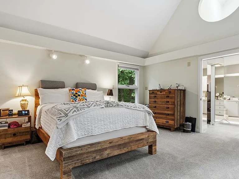 3628 Carlisle Dr — Photo 13