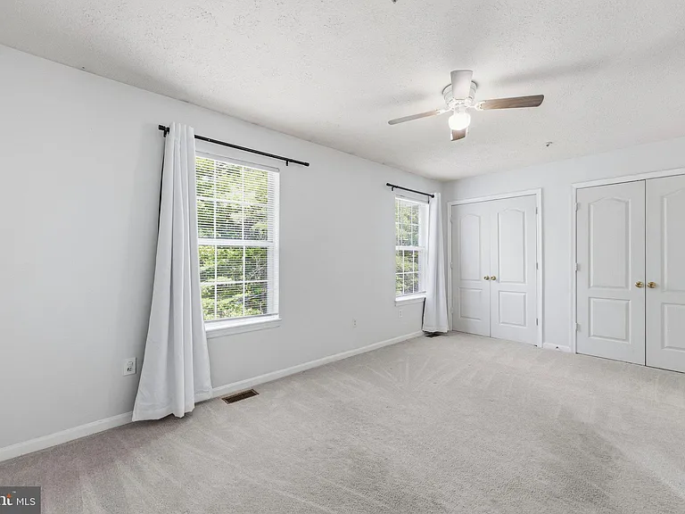 1518 Deep Gorge Ct — Photo 19