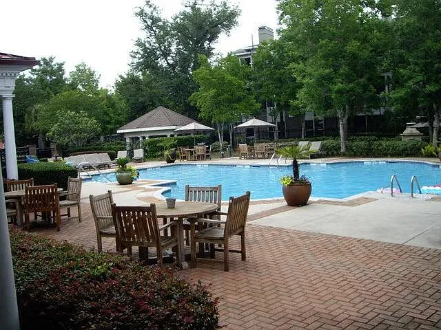 1424 Telfair Way — Photo 1