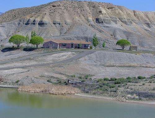 2nd image of 1464 16th Rd