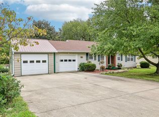 501 Eastwood Rd, Harrisonville, MO 64701
