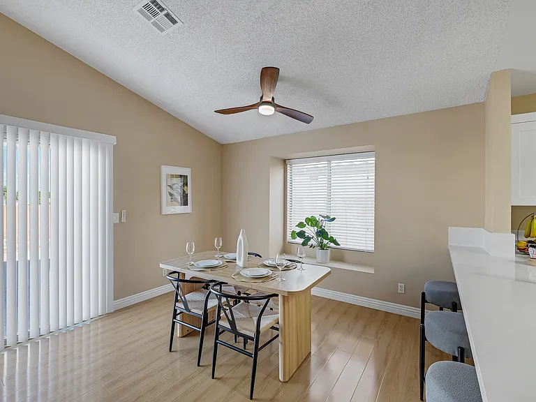 3316 Altamar Ln — Photo 12