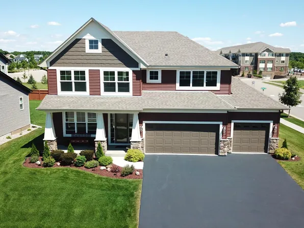 1601 River Rock Dr, Carver, MN 55315