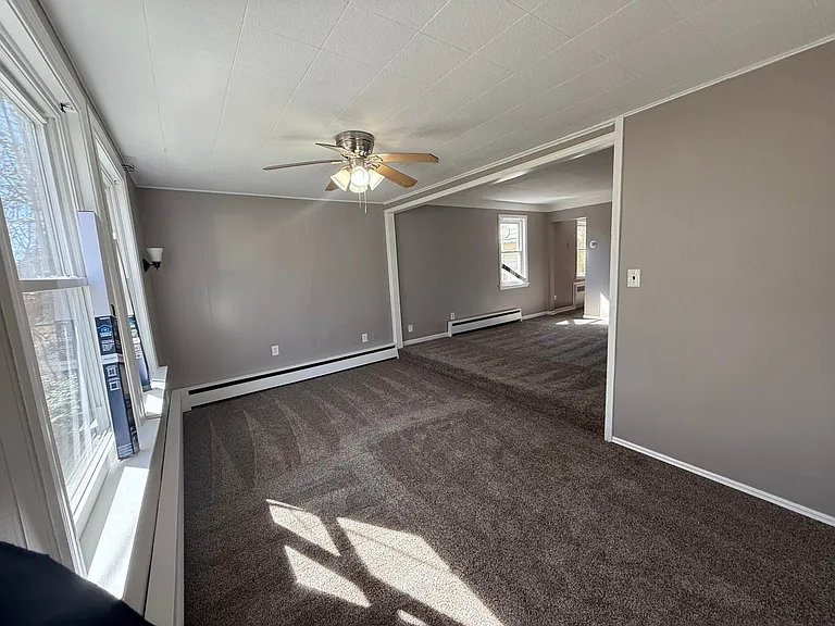 633 Bagley Ave — Photo 5
