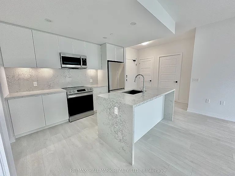415 Sea Ray Ave #210 — Photo 5