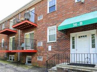 36 Turn Of River Rd #3B, Stamford, CT 06905