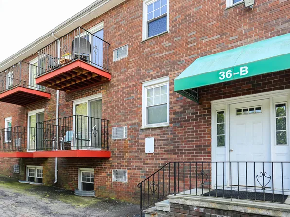 36 Turn Of River Rd #3B, Stamford, CT 06905