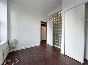 Rented by Kahen Properties