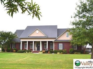17227 Mooresville Rd, Athens, AL 35613