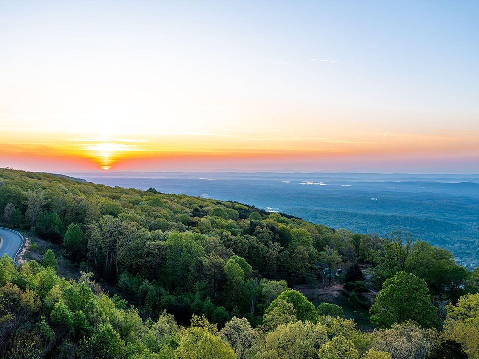 1018 Sawyer Cemetery Rd, Signal Mountain, TN 37377 Zillow