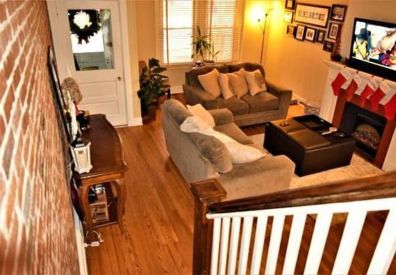 Living room & Entrance from the steps