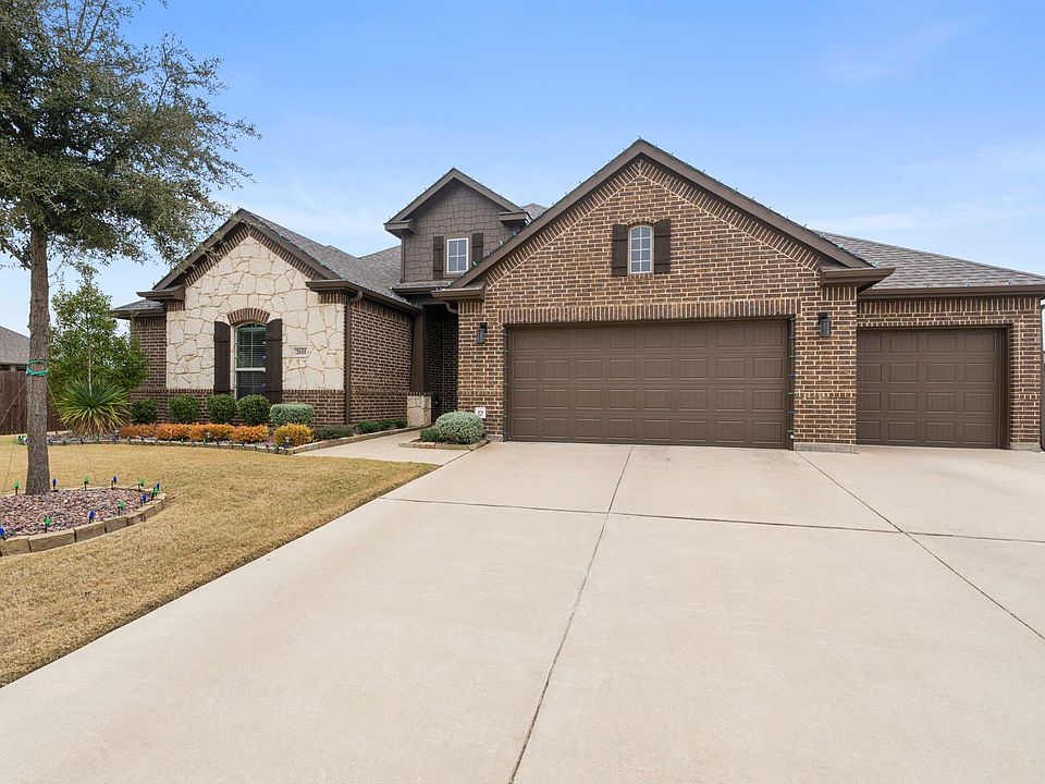 1st image of 2611 Alden Ln
