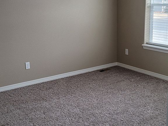 2nd image of 3039 Upland Dr #4