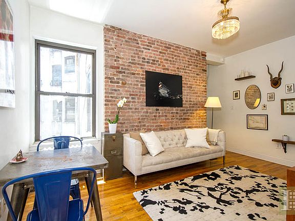 2nd image of 315 E 12th St APT 16