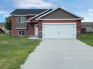 1112 7th Ave NW, Rice, MN 56367