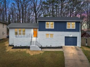 3565 Collier Dr NW, Atlanta, GA 30331