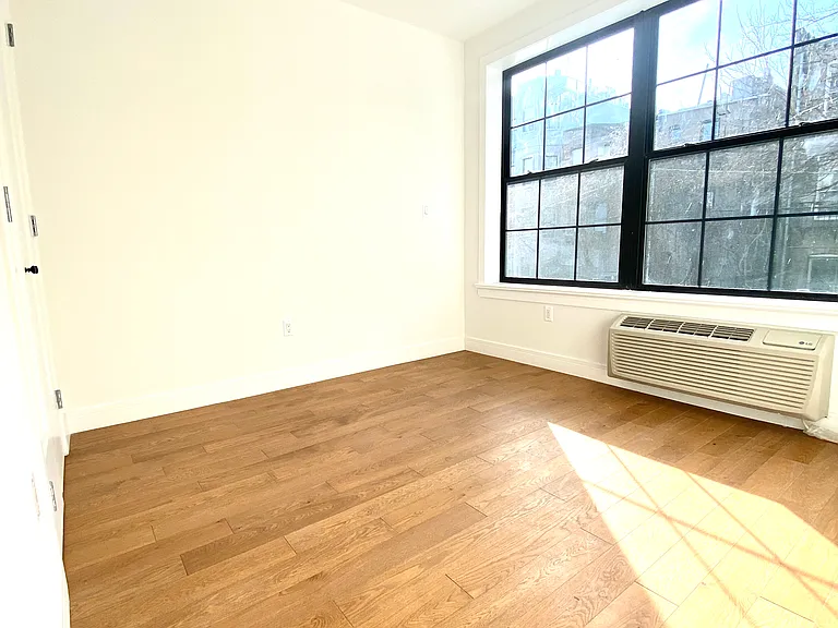 301 Covert St #2B — Photo 10