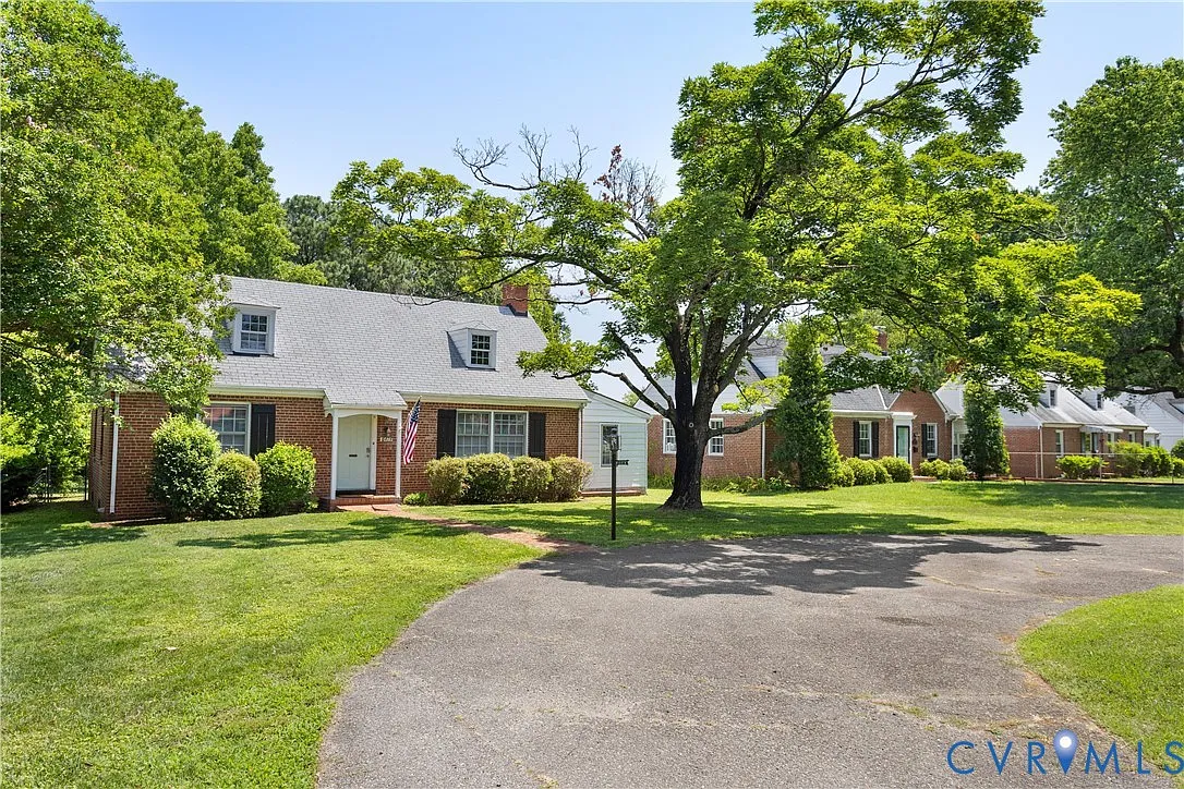 3 bed, 2.0 bath, 1578 sqft, $2,350 — Photo 1