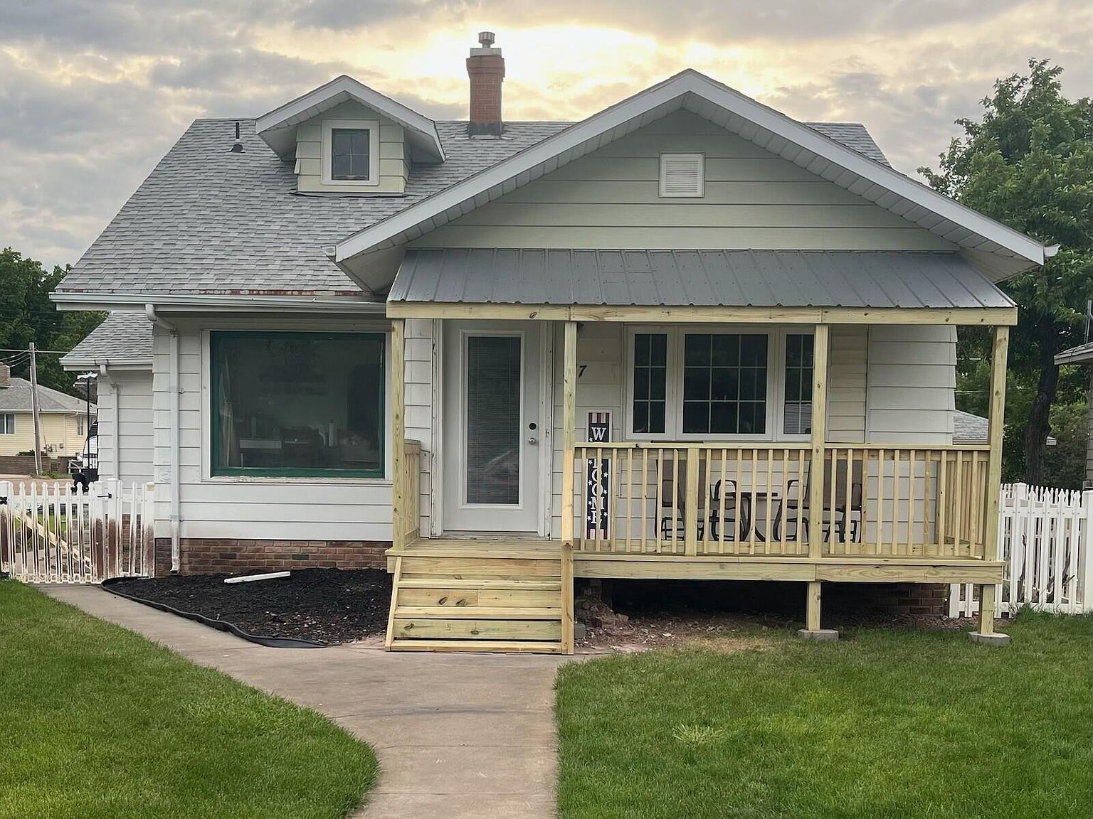 717 N Main St, Mobridge, SD 57601 | MLS #24-205 - Zillow