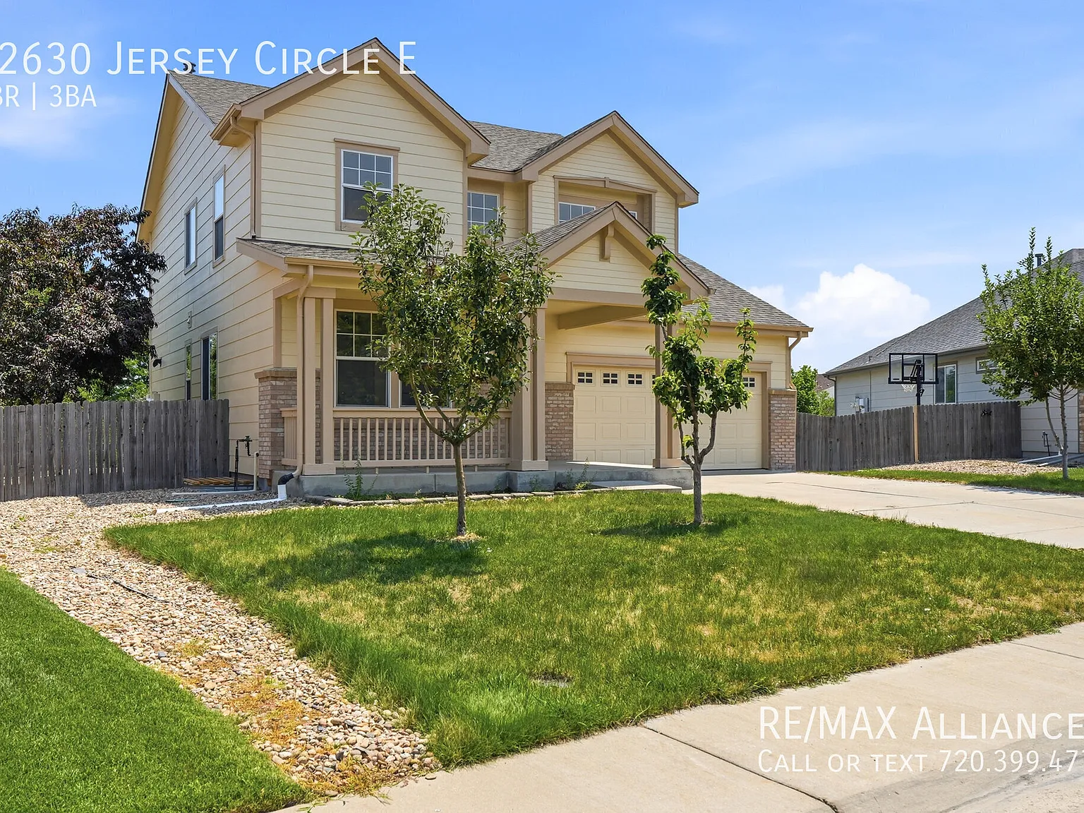 Spacious 4-Bedroom Home in Desirable Sage Creek! — Photo 3
