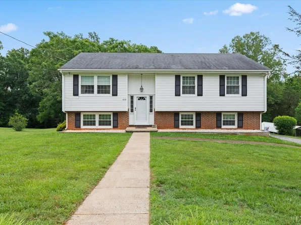 171 Maple Ln, Amherst, VA 24521