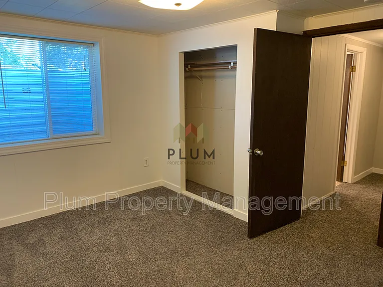 2318 S 10th St W — Photo 13