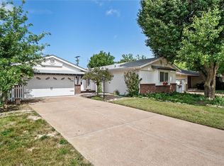 12405 Danube Dr, Florissant, MO 63033