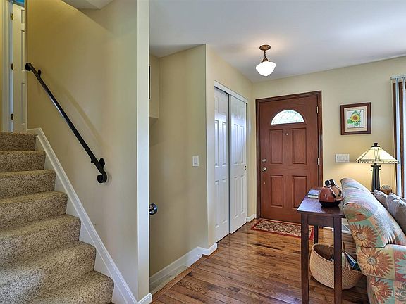 4th image of 7038 Spruce Hill Cir