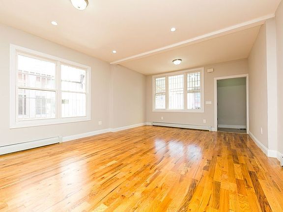 2nd image of 2864 Gerritsen Ave