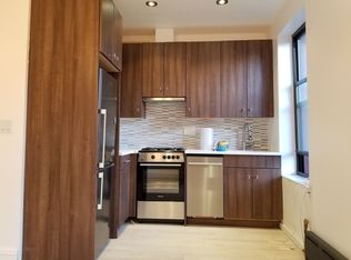 464 11th St #3C, Brooklyn, NY 11215