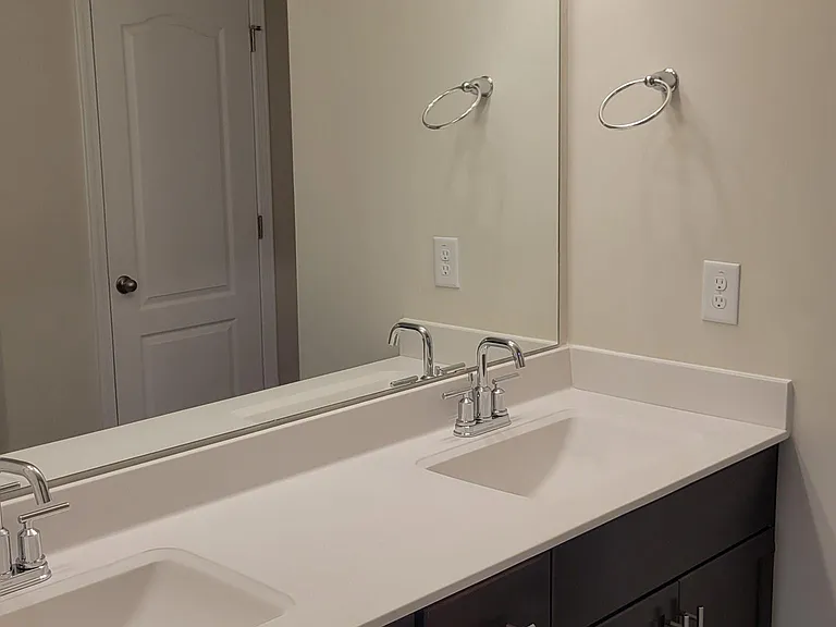 111 Sweet Olive St — Photo 18