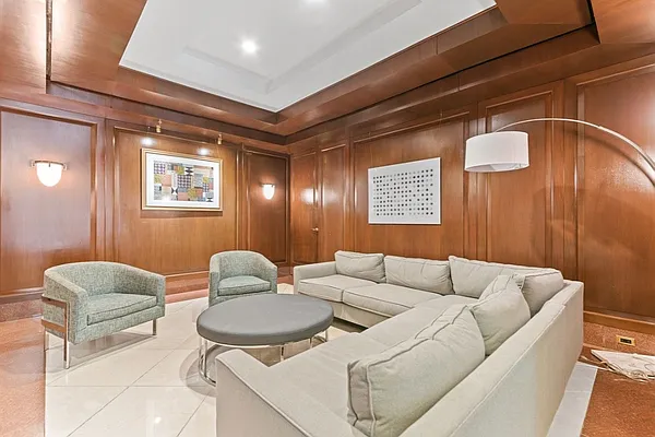 Sold by Modlin Group | media 15