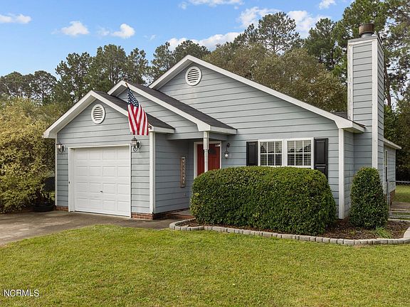 2nd image of 112 Cypress Drive