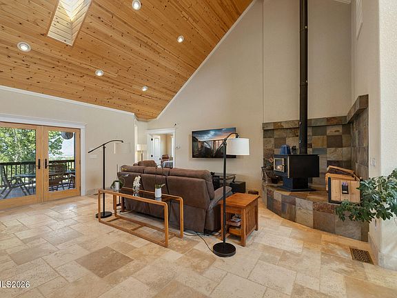 3rd image of 665 Rocking Horse Rd