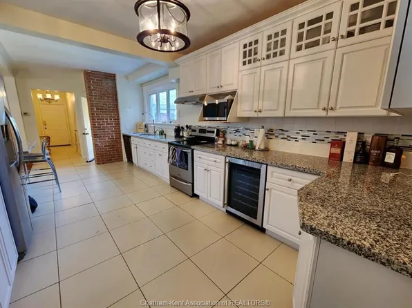 57 Inshes Ave, Chatham Kent, ON N7M 2Y8