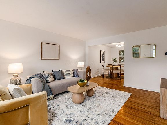 4th image of 1775 Northwest Ct #109