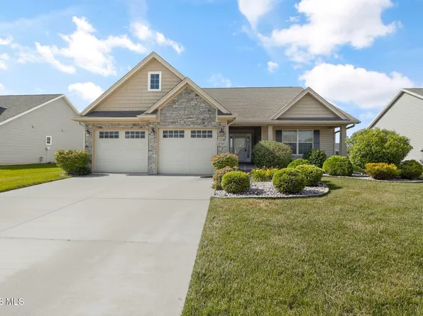 15207 Sunset Maple Dr, Perrysburg, OH 43551