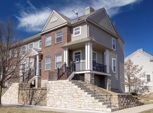 2066 Wellens St, Chaska, MN 55318