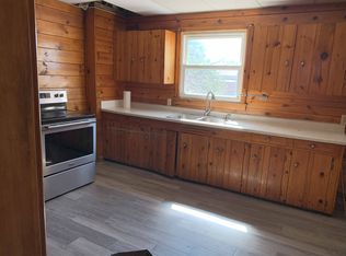 2413 Queen St, Dubuque, IA 52001