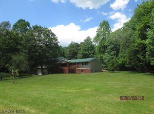 86 Hog Hollow Ln, Cherry Tree, PA 15724