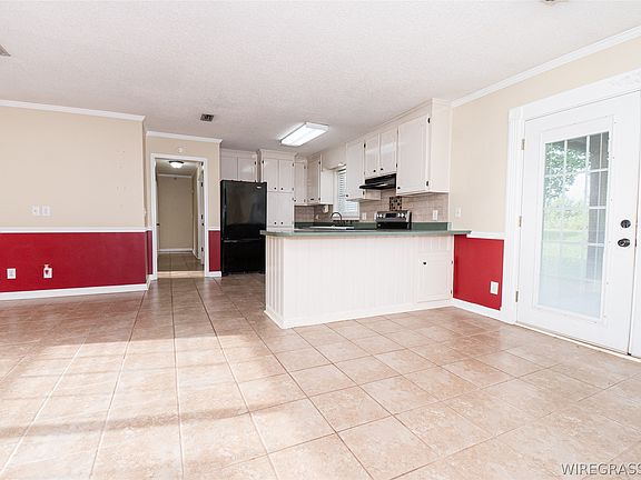 3rd image of 10145 Cottonwood Rd