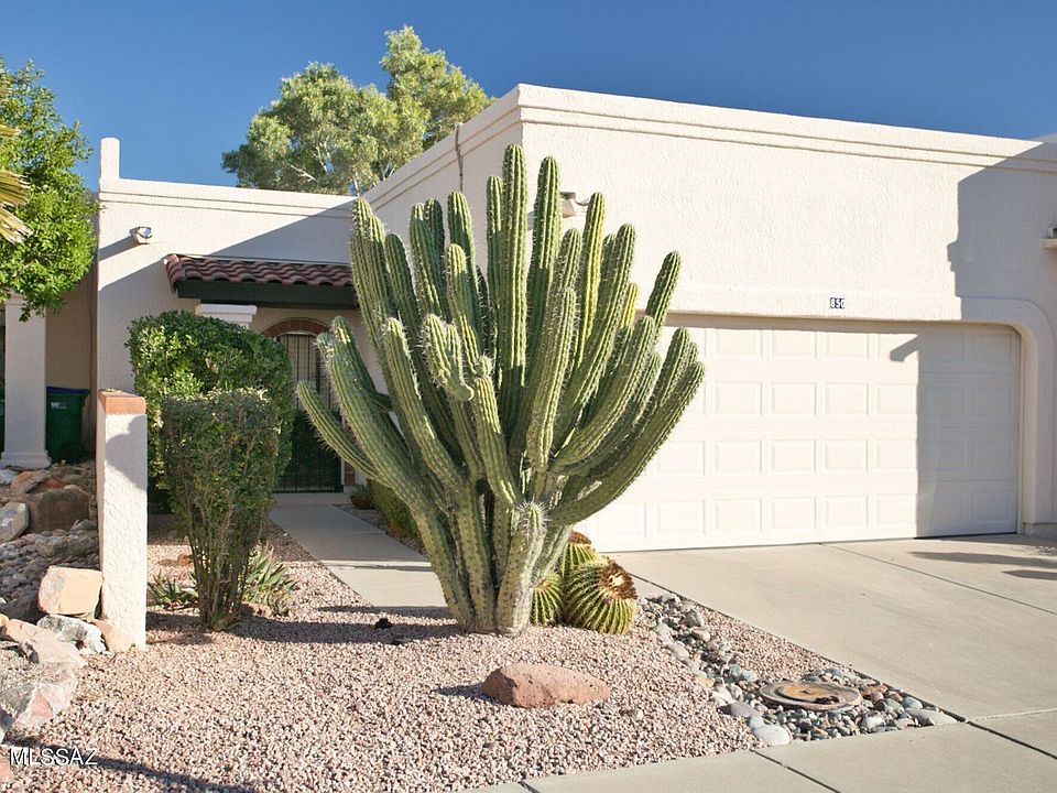 1st image of 850 W Calle De Emilia