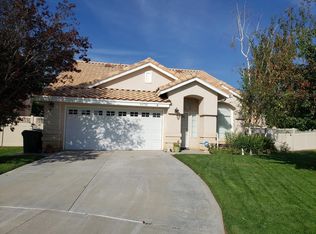10731 Moss Rose Ct, Yucaipa, CA 92399