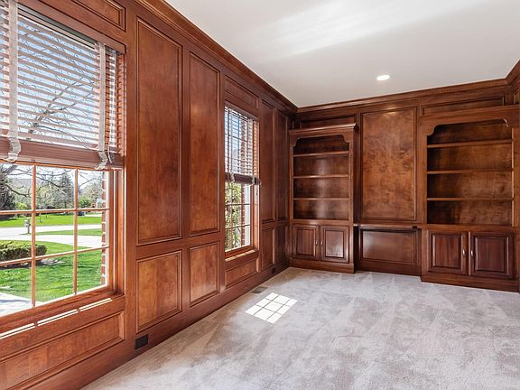 5th image of 6146 Balmoral Dr