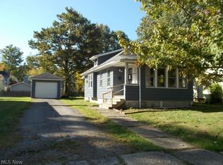 221 W Central Ave, Ravenna, OH 44266
