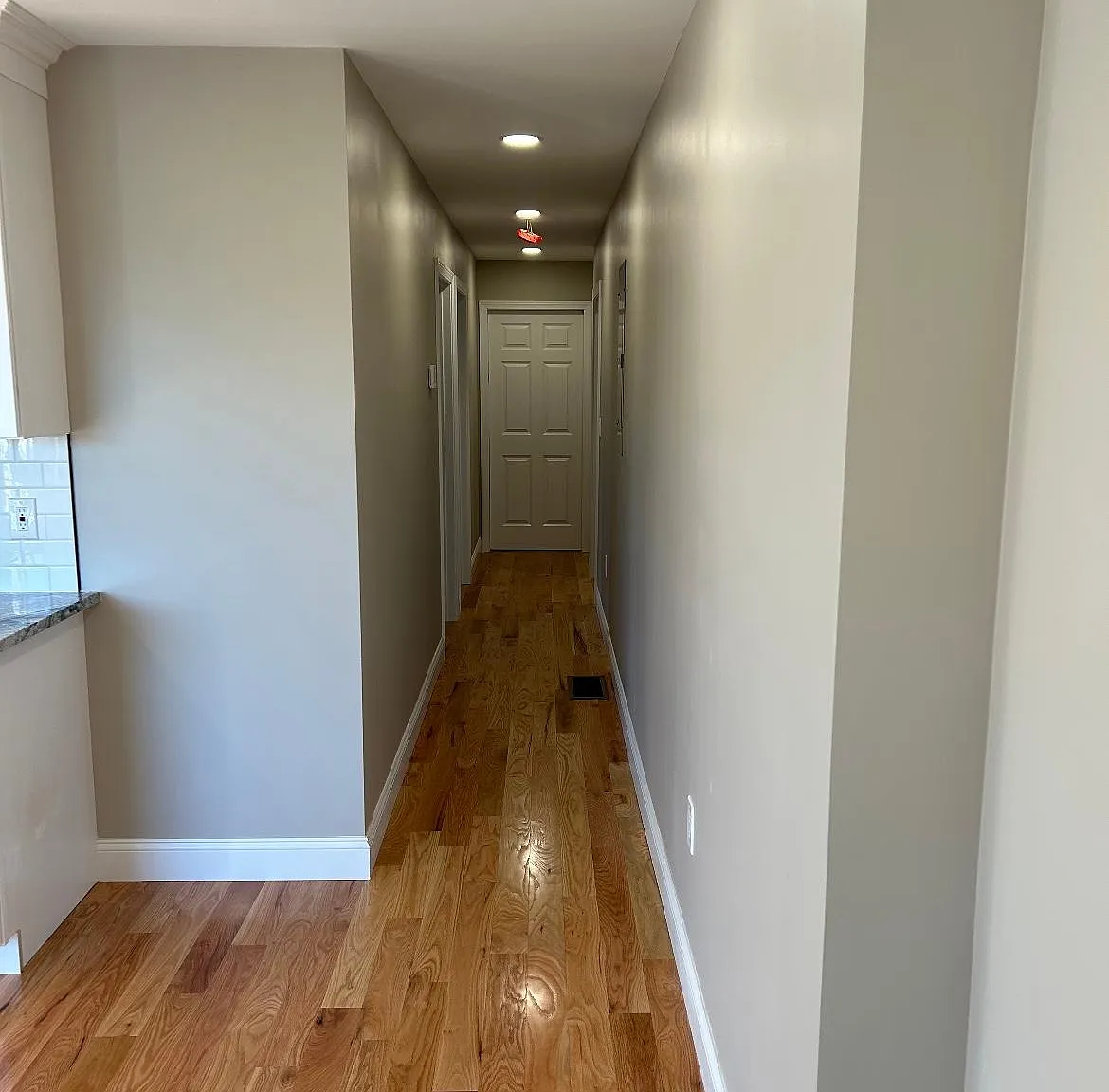 12 Grove Pl — Photo 2