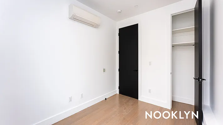 Rented by Nooklyn NYC LLC | media 12